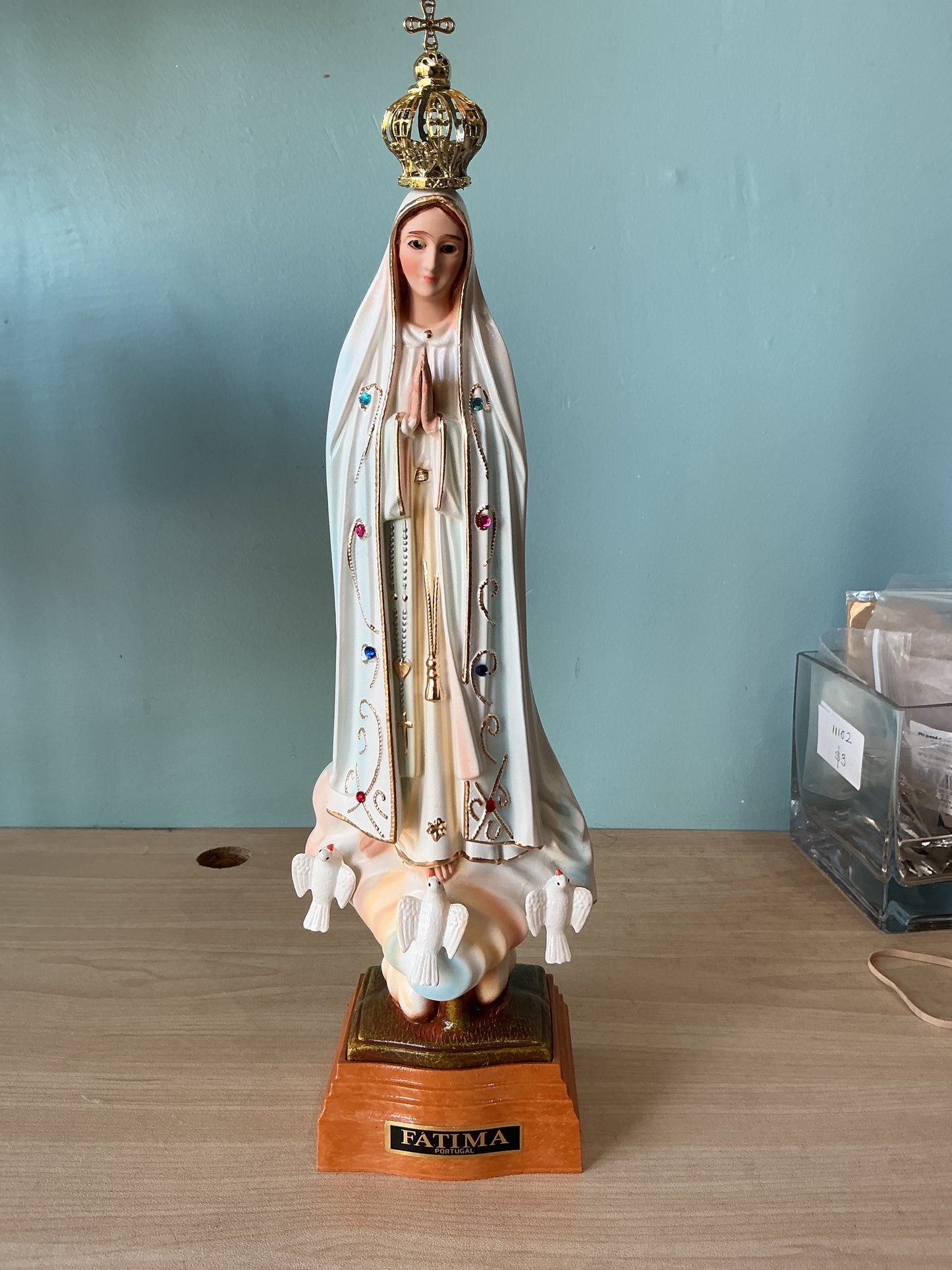 Our Lady of Fatima with glass eyes 11"H