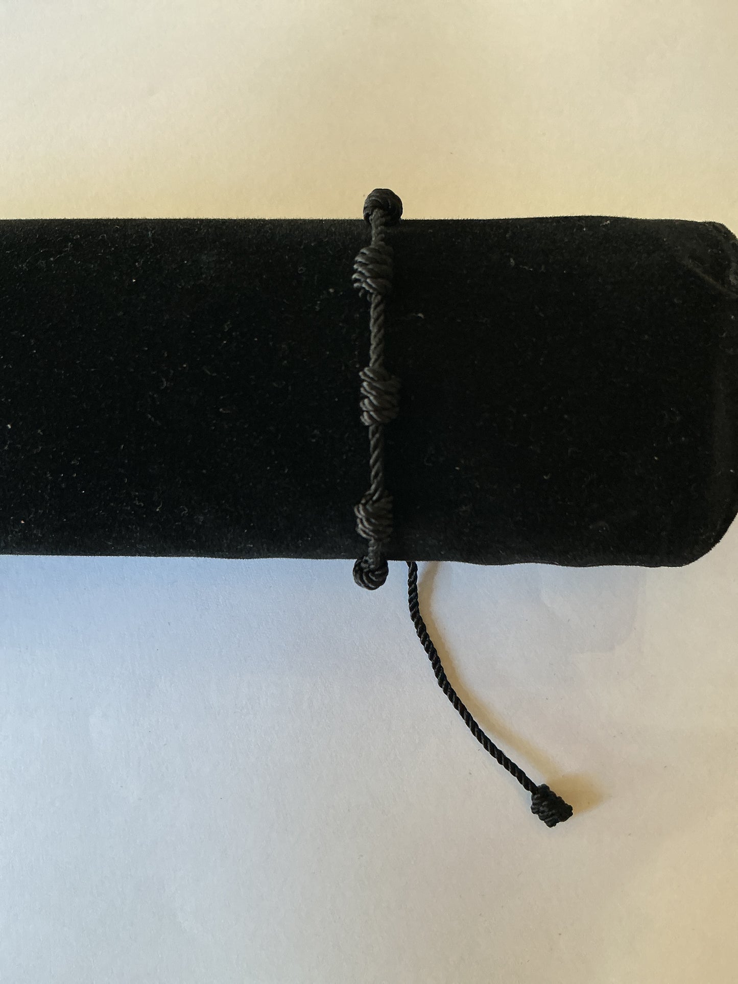 Pulsera Negra clasica simple , cuerda trenza ajustable