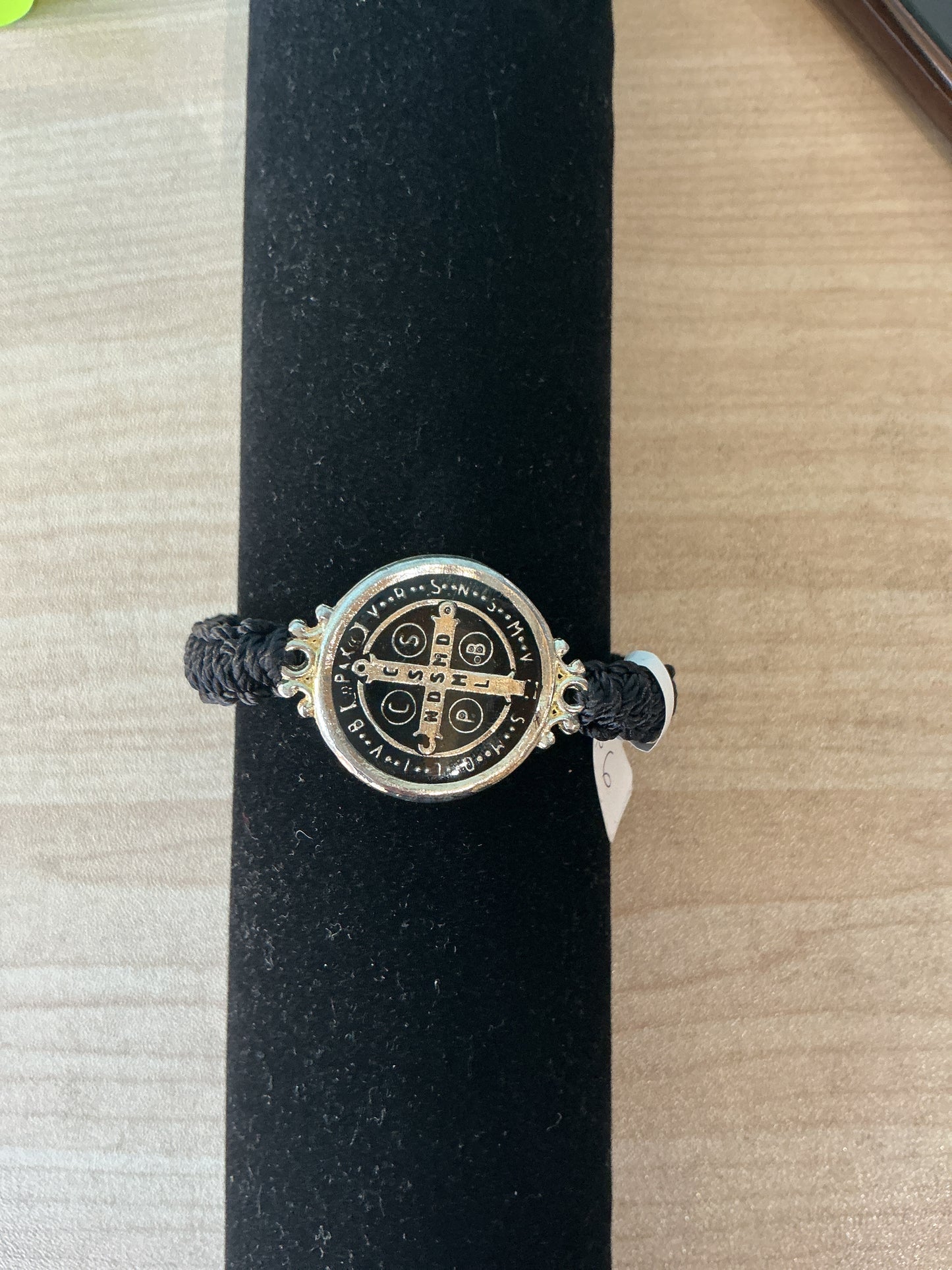 Bracelet doble trenzado negro, encapsulado con resina - San Benito