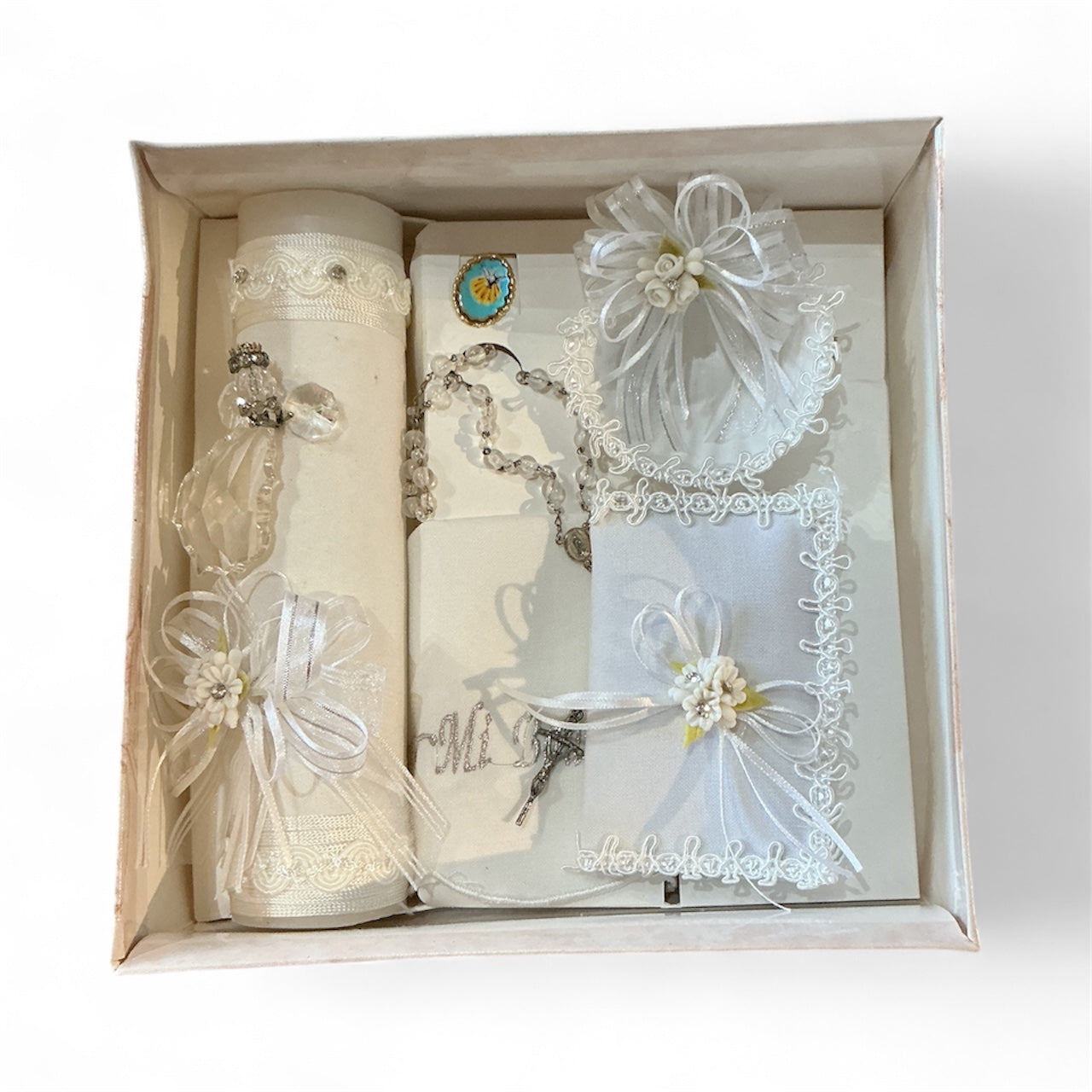 Baptism candle set for boys and girls white with candle with angel , baptismal towel, shell, rosary, Holy Spirit medal spanish