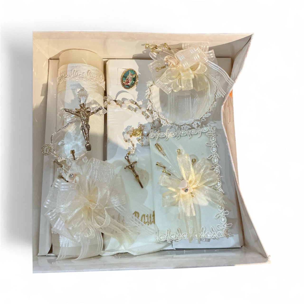 Baptism candle set for boys and girls white, candle with angel , baptismal towel, shell, rosary, Guardian Angel medal spanish