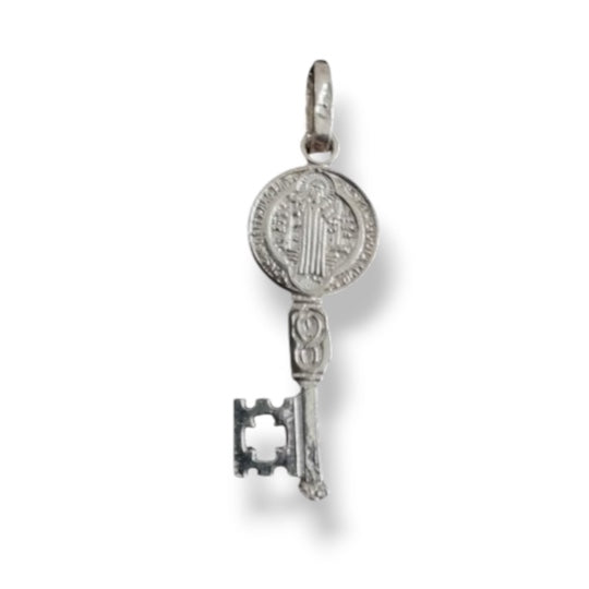 LLAVE DE SAN BENITO PLATA 0.6”