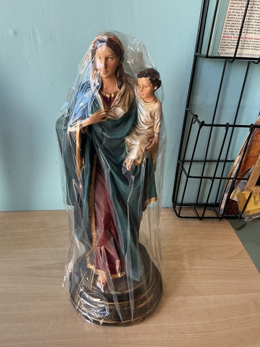 Virgen con el Niño 13.50"H