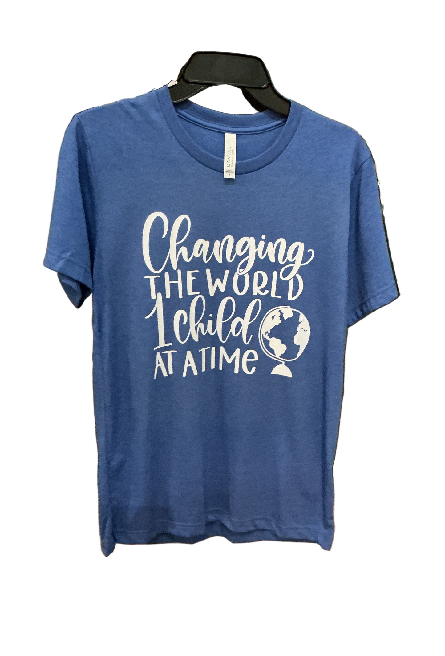 T-shirt Changing the world - 1 child at a time