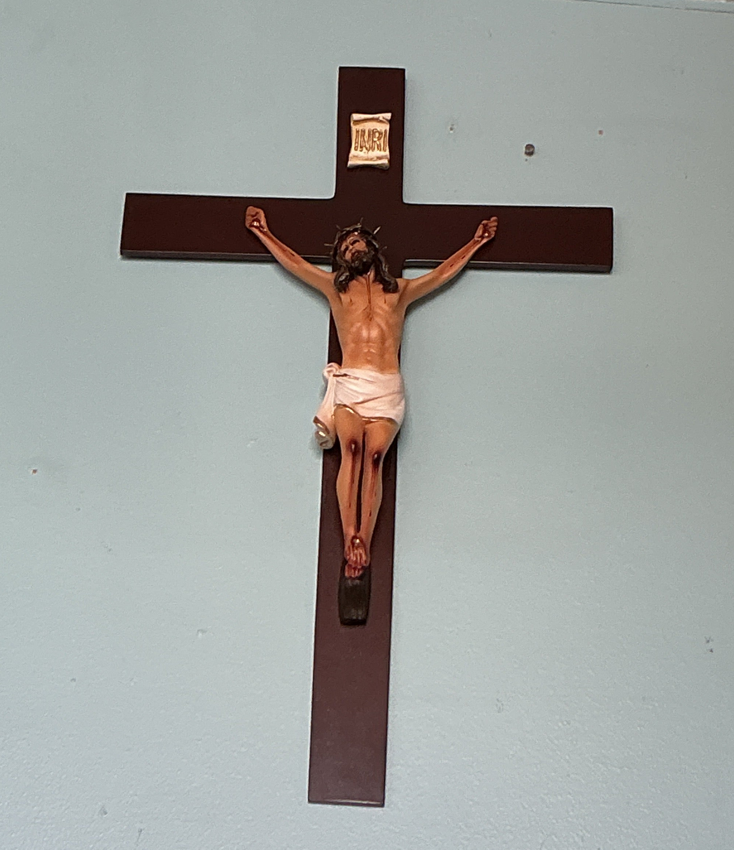 Crucifix 29 x 18