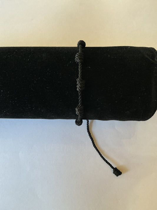 Pulsera Negra clasica simple , cuerda trenza ajustable