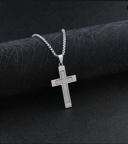Collar Con Colgante De Cruz