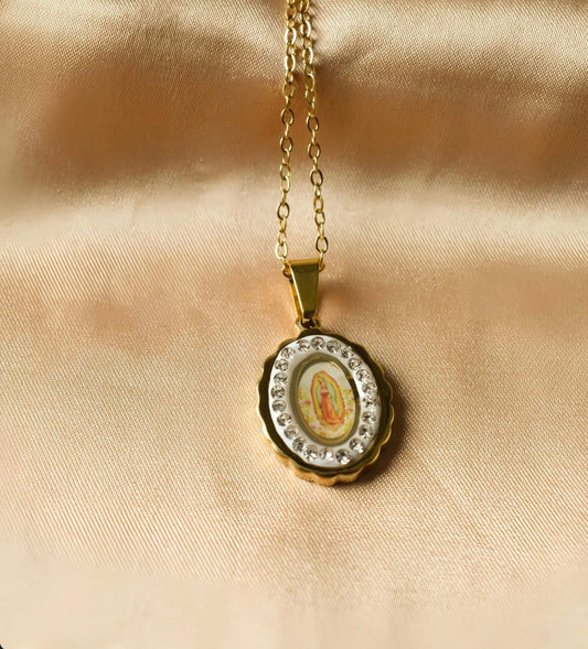 Collar Con Colgante De La Virgen María