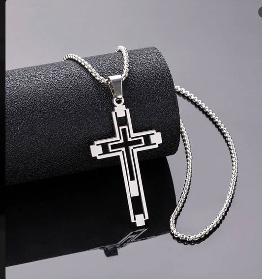 Collar Con Colgante De Cruz