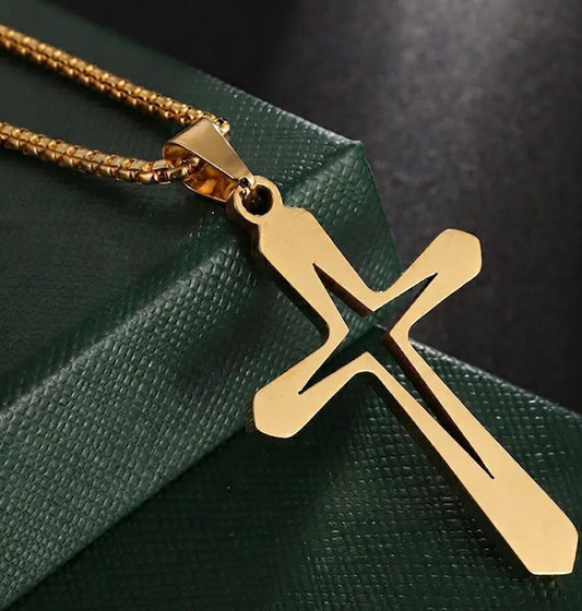 Collar Con Colgante De Cruz Hueca Acero Inoxidable