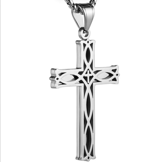 Collar con Colgante de Cruz de Nudo Celta de Acero Inoxidable