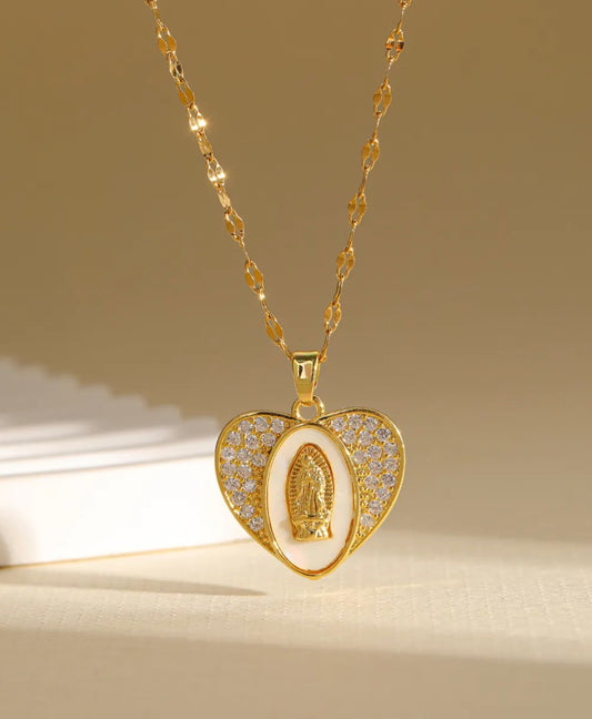 Collar de Acero Inoxidable Chapado en Oro Con Colgante de Corazón Virgen