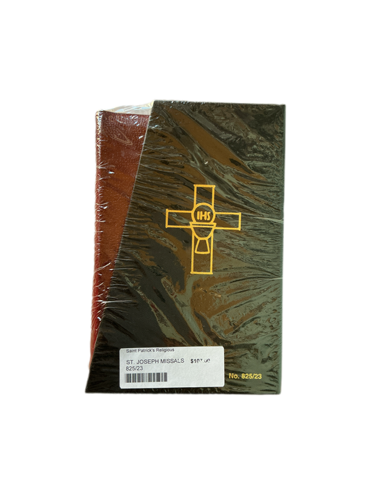 St. Joseph Missal + Daily and Sunday Missals - regular type with zipper