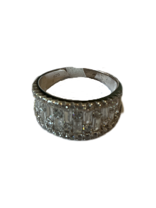 Silver Ring With Zirconias Size# 8
