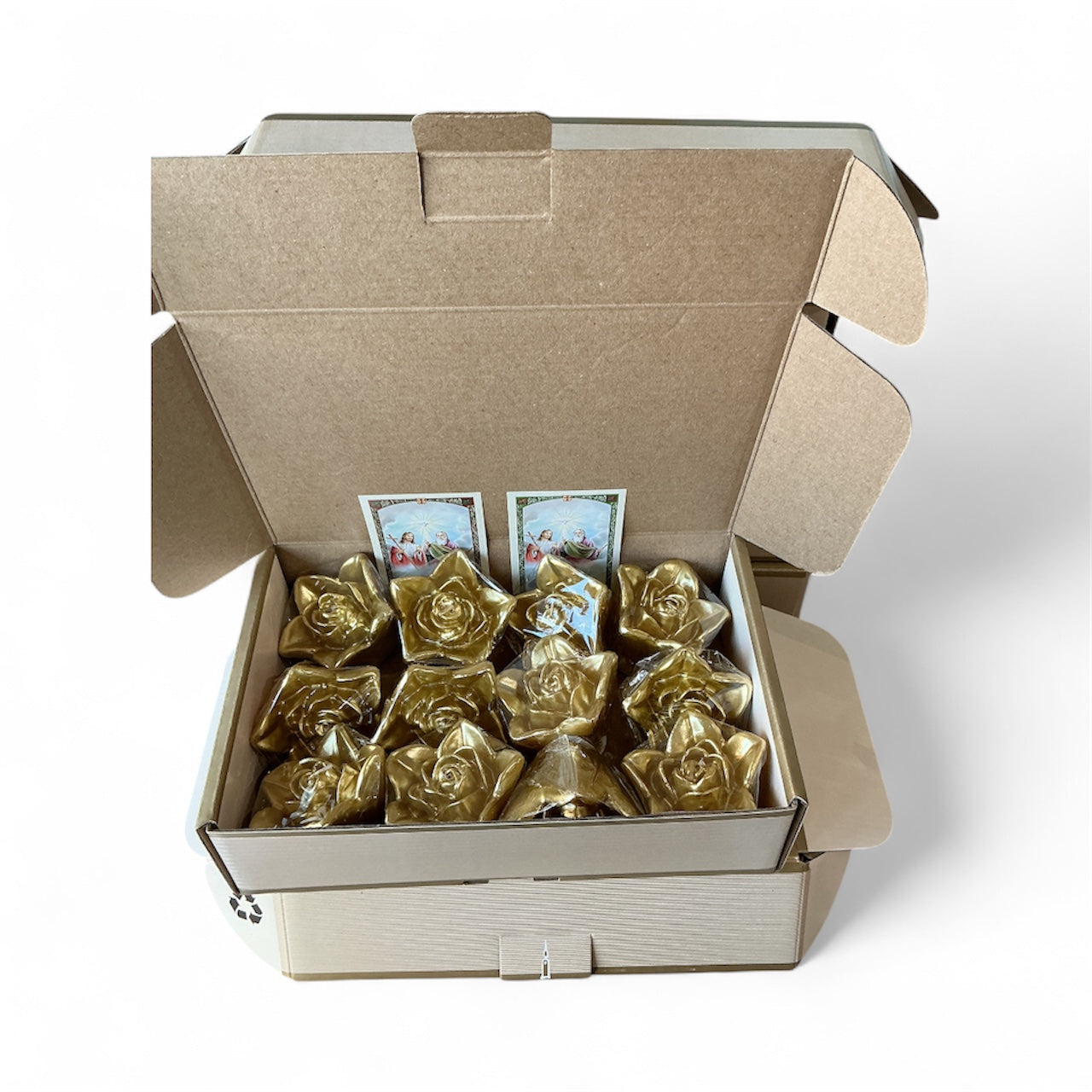 12 Devotional Gold Candles Divine Providence Box flower design / 12 Veladoras Devocionales de la Divina Providencia diseño de flor color dorado - Bilingüe