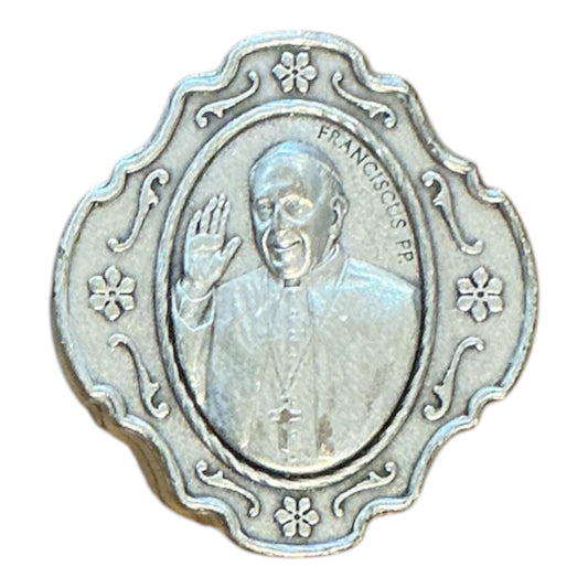 Rosario del Papa Francisco con estuche del Papa Francisco