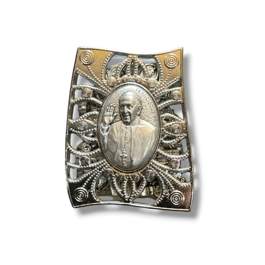 Rosario del Papa Francisco con estuche del Papa Francisco