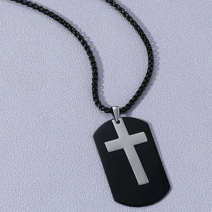 Collar con Colgante de Cruz de Acero Inoxidable